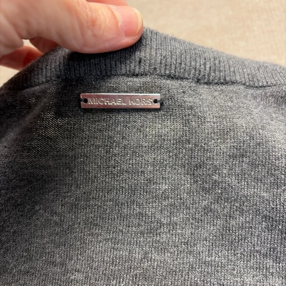 Michael Kors Gray V-Neck Sweater with Bow 1706
